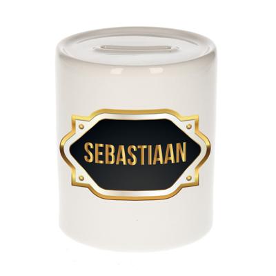 Spaarpot met voornaam Sebastiaan - wit - goud/zwart embleem - 8 x 9 cm - keramiek - afsluitdop