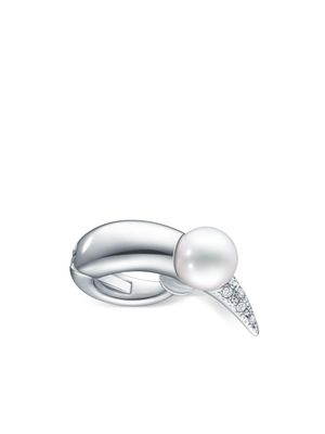 TASAKI bijou d'oreille Collection Line Danger Horn Plus en or blanc à perle - Argent