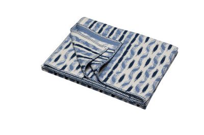 David Fussenegger David Fussenegger plaid Jade ikat 150x200 blue