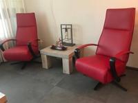 Set van 2 leren relaxfauteuils met stalen frame - rood leer - Echt leer, Industrieel, ontdek de vele Leersoorten en Kleuren bij ShopX Set van 2 leren relaxfauteuils met stalen frame - rood leer - Echt leer, Industrieel, ontdek de vele Leersoorten en Kleuren bij ShopX