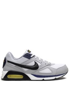 Nike baskets Air Max IVO - Blanc