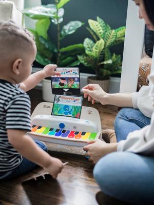 Verbonden piano Magic Touch - HAPE wit