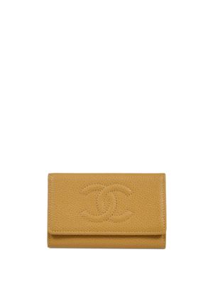 CHANEL Pre-Owned porte-clés à logo CC (2005) - Tons neutres
