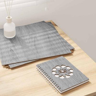 Decorpanelen 12 pcs Grijs sonoma 30 x 30 x 0.3 cm Bewerkt hout Decorpanelen 12 pcs Grijs sonoma 30 x 30 x 0.3 cm Bewerkt hout