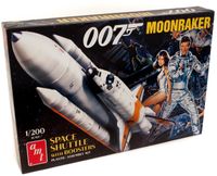 AMT 1/200 007 Moonraker Space Shuttle - thumbnail
