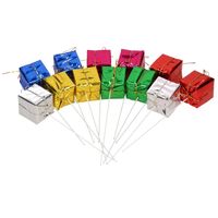 24x Cadeau prikkers/stekers decoratie materiaal 4 x 4 x 4 cm - Feestdecoratievoorwerp