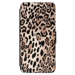 iPhone 16 Pro flipcase - Luipaardprint