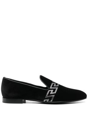 Versace mocassins en velours à logo Greca - Noir