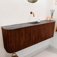 Toiletmeubel Mondiaz Joya Dlux | 123.2 cm | Meubelkleur Ruby | Faye wastafel Sombra Wasbak Midden | Zonder kraangat(en)