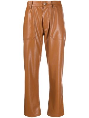 Nanushka pantalon droit en cuir artificiel - Marron