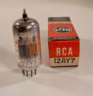 RCA 12AY7 Versterker Buis - NOS