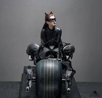 The Dark Knight Rises Statue 1/3 Catwoman 108 Cm