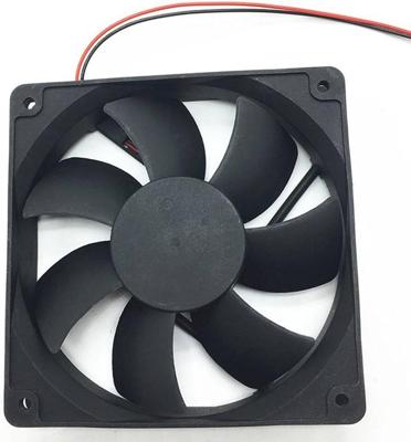 YaLn 120mm systeemkoeler zwart