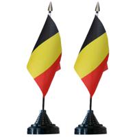 Vlag Belgie tafelvlaggetjes - 6x stuks - 10 x 15 cm vlag - met zwarte standaard