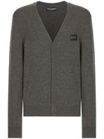 Dolce & Gabbana cardigan en laine vierge mélangée à plaque logo - Gris