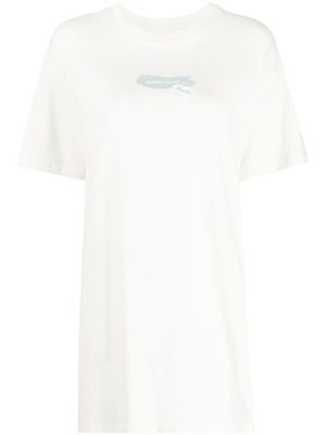Musium Div. t-shirt long à imprimé graphique - Blanc