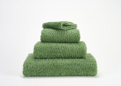 Abyss Abyss & Habidecor Super Pile Handdoek 60x110 205 forest