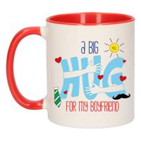 Cadeau koffie/thee mok voor vriend - rood - big hug - 300 ml - verjaardag