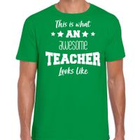 Cadeau t-shirt voor heren - awesome teacher - groen - docent/leraar/schooljaar bedankje - thumbnail