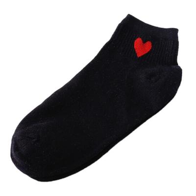 10 paar leuke sokken vrouwen rood hart patroon zachte ademende katoenen sokken enkel-hoge casual comfortabele sokken (zwart lichaam rood hart)