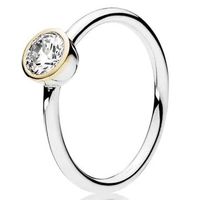 Pandora 191043CZ Ring zilver-zirconia Maat 52 (retired) Pandora 191043CZ Ring zilver-zirconia Maat 52 (retired)