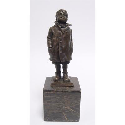 BRONZEN BEELD VAN EEN KLEINE JONGEN