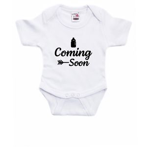 Coming soon aankondiging zwangerschap cadeau baby rompertje wit jongen/meisje