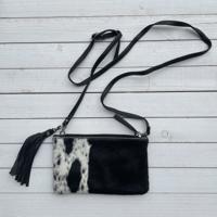 Tas Carol koeienhuid (Nguni) zwart wit 23x15cm