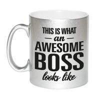 Awesome boss zilveren cadeau mok / beker voor werkgever 330 ml   -