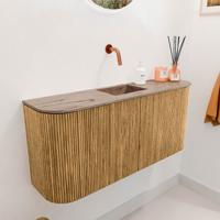 Toiletmeubel Mondiaz Joya Dlux | 93.2 cm | Meubelkleur Oak | Faye wastafel Arena Wasbak Midden | Zonder kraangat(en) Toiletmeubel Mondiaz Joya Dlux | 93.2 cm | Meubelkleur Oak | Faye wastafel Arena Wasbak Midden | Zonder kraangat(en)