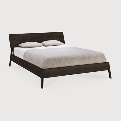 Ethnicraft Bed 'Air' Gevernist Eikenhout, 180 x 200cm, kleur Bruin