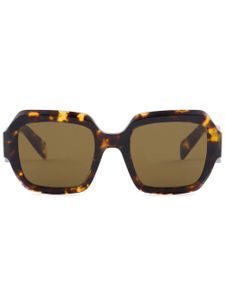 Prada Eyewear lunettes de soleil Symbole à monture oversize - Marron