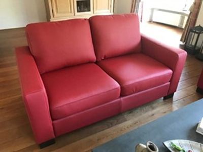Leren 2-zits bank met houten poten - rood leer - Echt leer, Modern, ontdek de vele Leersoorten en Kleuren bij ShopX