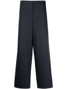 Acne Studios pantalon droit à patch logo - Bleu