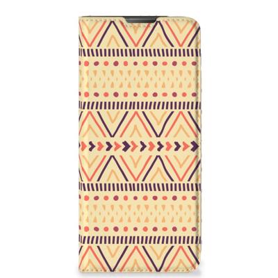 Motorola Moto E20 | Hoesje met Magneet | Aztec Yellow