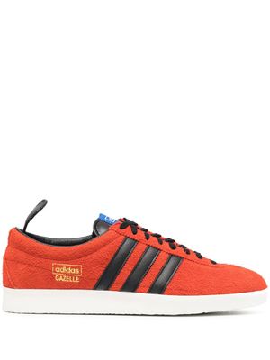 adidas baskets Gazelle en daim - Rouge