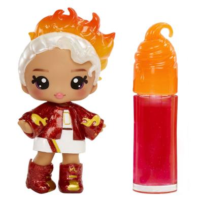 MGA Entertainment Yummiland pop - amber cinnamon met lipgloss set