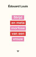 Strijd en metamorfose van een vrouw (Hardback)