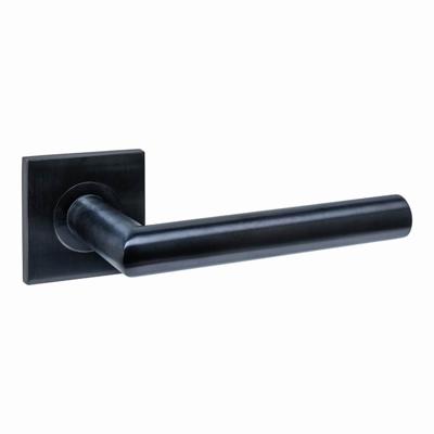 Intersteel DeurklinkQ 04 op vierkant rozet zwart - 1323.103402