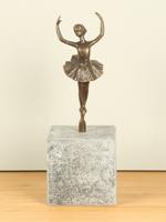 Ballerina van brons, 25 cm Ballerina van brons, 25 cm