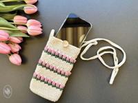 Haakpakket Gratis Haakpatroon Tulpen telefoonhoesje - het perfecte cadeau voor moederdag gehaakt met Durable Coral