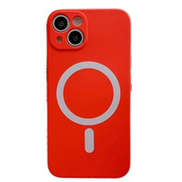 iPhone 14 Plus hoesje - Backcover - Geschikt voor MagSafe - TPU - Rood