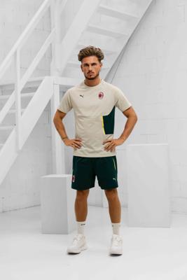 AC Milan Tech Zomerset Senior 2025/2026 - Maat M - Kleur: BeigeGroen | Soccerfanshop