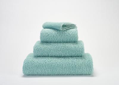 Abyss & Habidecor Super Pile Douchelaken 70x140 235 ice