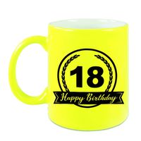 Happy Birthday 18 years cadeau mok / beker neon geel met wimpel 330 ml