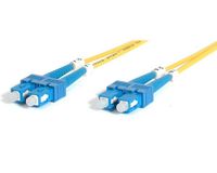 StarTech.com 2m Singlemode Duplex Fiber Cable SC-SC Glasvezel kabel Geel