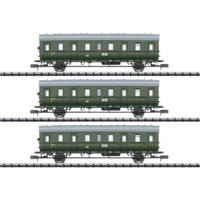 MiniTrix 18277 N set van 3 personenrijtuigen van de DR