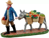 Lemax off to market kerstdorp figuur type 4 Caddington Village 2022