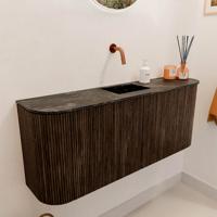 Toiletmeubel Mondiaz Joya Dlux | 103.2 cm | Meubelkleur Walnut | Faye wastafel Lava Wasbak Midden | Zonder kraangat(en) Toiletmeubel Mondiaz Joya Dlux | 103.2 cm | Meubelkleur Walnut | Faye wastafel Lava Wasbak Midden | Zonder kraangat(en)