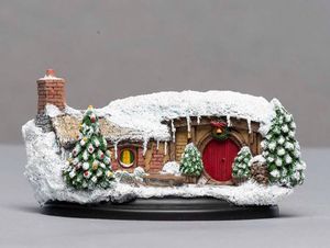 The Hobbit An Unexpected Journey Statue 35 Bagshot Row Christmas Edition 7 cm